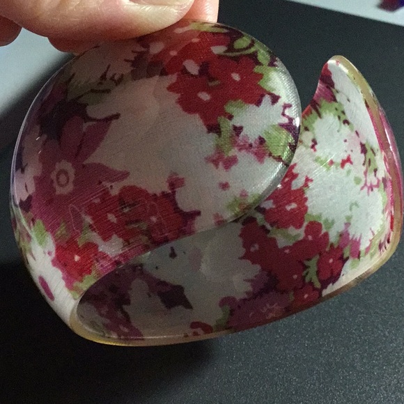 Assorted Cuff Bracelets - Picture 3 of 4